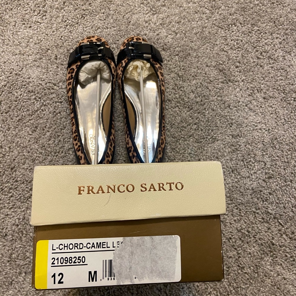 Women’s Leopard Flat Shoes